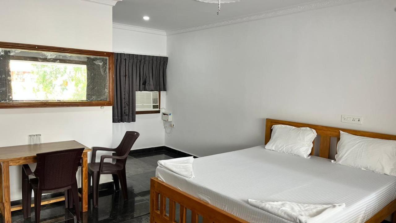 Anand Beach Guesthouse By Moonrocks Mahabalipuram Zewnętrze zdjęcie